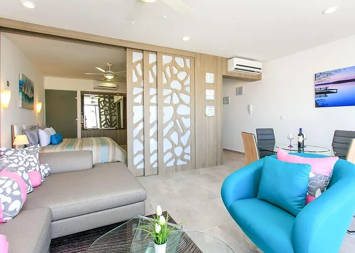 Stunning Marea With Stellar Oceanview Rooftop Pool! * Playa del Carmen