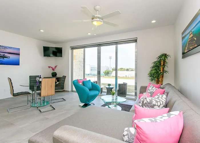 Stunning Marea With Stellar Oceanview Rooftop Pool! Playa del Carmen